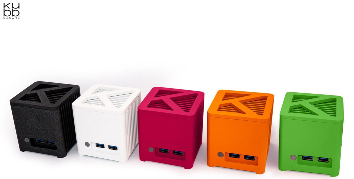 Différentes couleurs du KUBB Mini Secure Fanless, modèle compact 8x8x8 cm, bientôt disponible