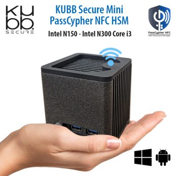 Le KUBB Secure Mini NFC HSM Fanless tenu dans la main